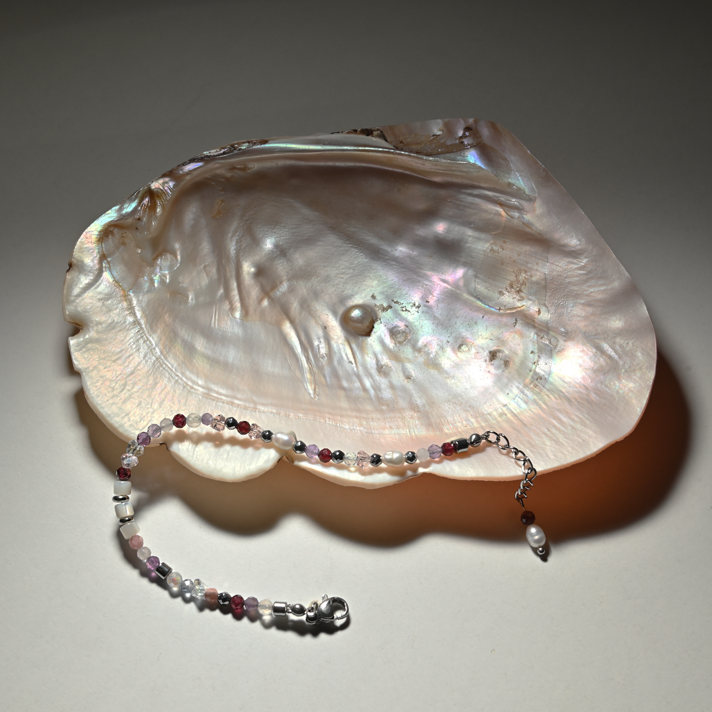 Гривна Любов